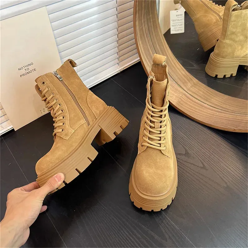 Women's Winter Motorcycle Boots Platform Lace Up Square Heel Shoes_voghion.com