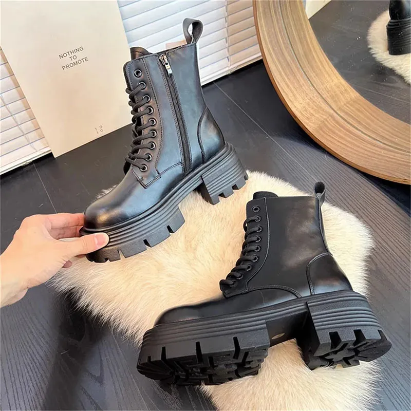 Women's Winter Motorcycle Boots Platform Lace Up Square Heel Shoes_voghion.com