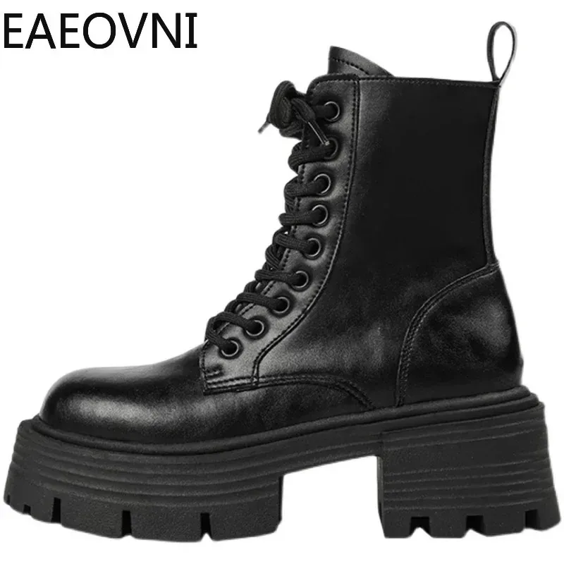 High Platform Womens Motorcycle Boot For Winter Fashion Lace Up Square Heel Short Booties Autumn Girls Shoes 241206_voghion.com