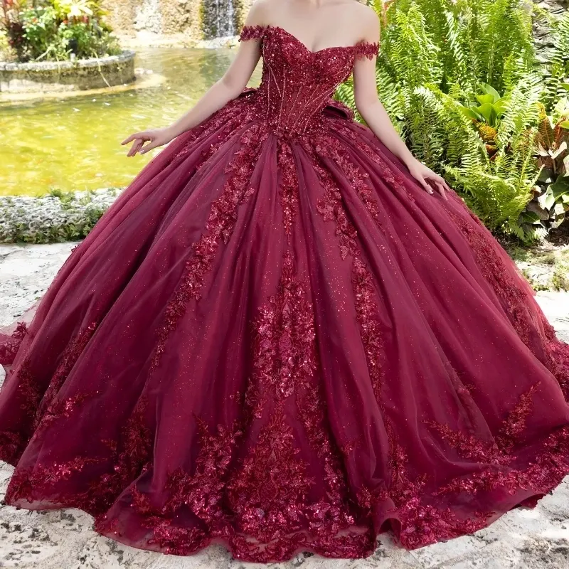 Luxury Red Quinceanera Ball Gown with Beads Sequins Appliques