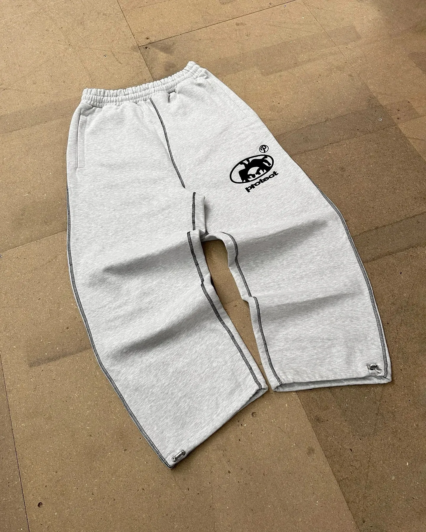 トレンディな BRUDDA スウェット Y2k...を￥3,075 | DHgate