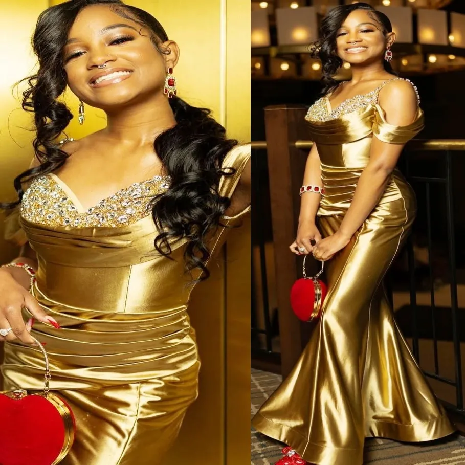 Classy Mermaid Satin Evening Dresses with Beadings & Rhinestones