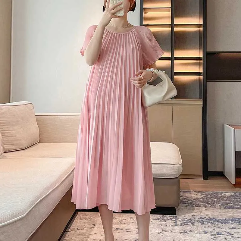 casual summer maternity dresses 300 Best Dress ideas wedding guest Stylish Summer pleated maternity dress