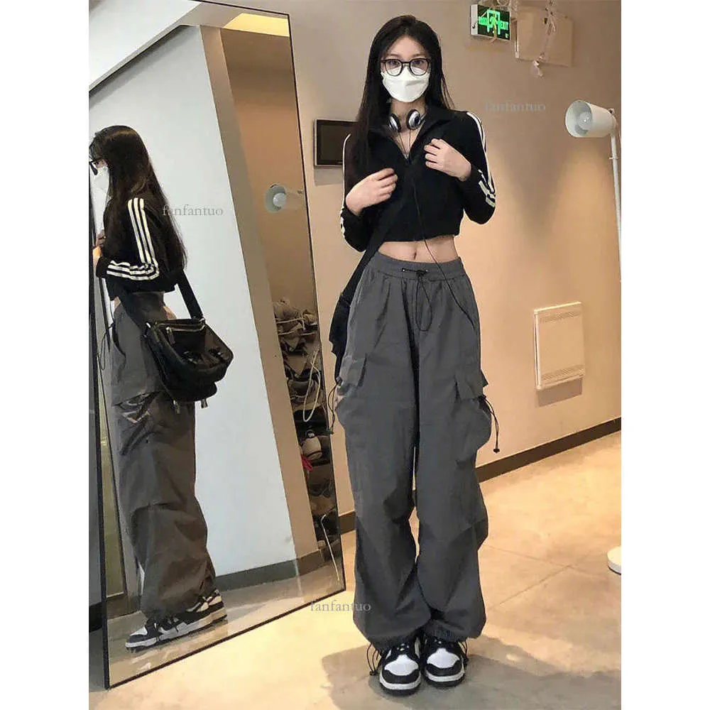 Y2K Men's and Women's Streetwear Techwear Cargo Pants, Korean Harajuku Casual Parachute Sweatpants, Wide Leg Joggers Trousers Y2K Men's and Women's Streetwear Techwear Cargo Pants, Korean Harajuku Casual Parachute Sweatpants, Wide Leg Joggers Trousers