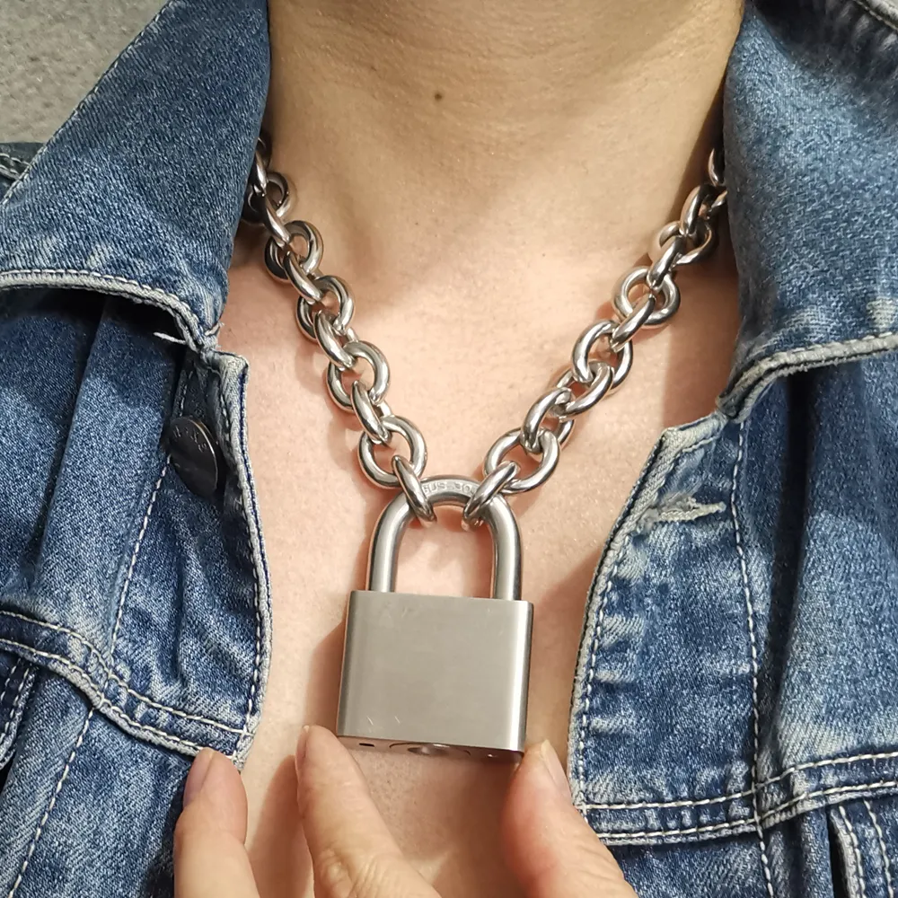 Collar Lock Chain Mens Lock Chain Mens Online - Main Image