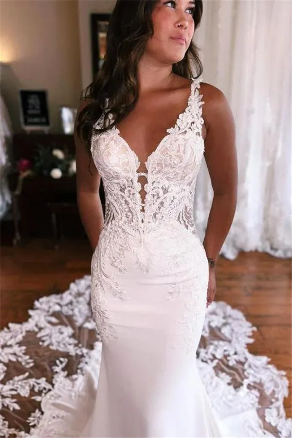 western mermaid wedding dress Custom-made Lace strappy mermaid wedding dress with Backless Spaghetti Straps