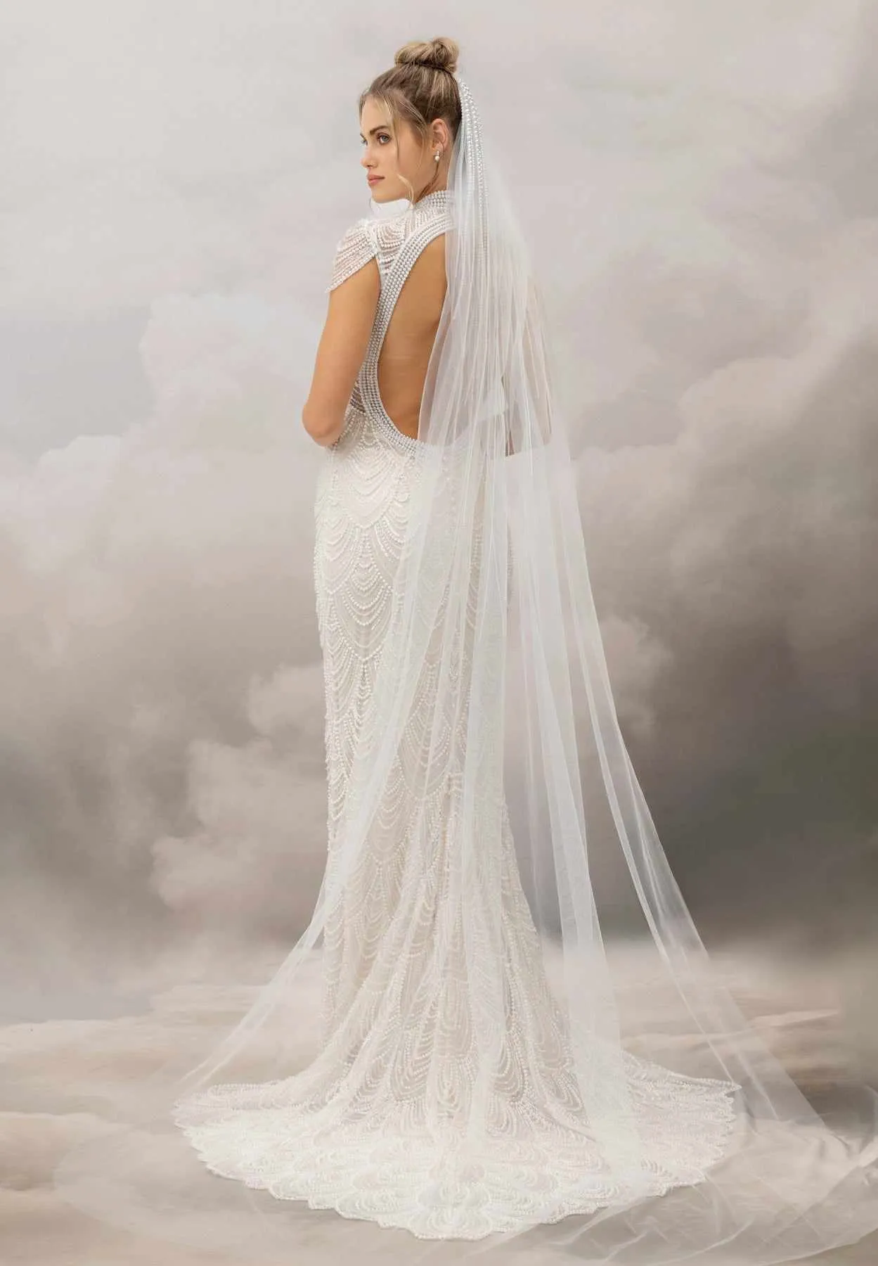 Bridal Veil Waltz Length Tulle with Pearls Beads Sequin Comb 