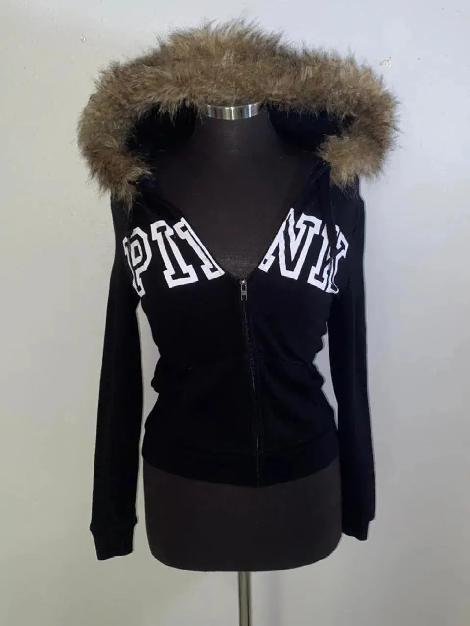 00s 平成初期 y2k fur jacket 渋谷王道 grunge Punk 00s 平成初期 y2k fur jacket 渋谷王道 grunge Punk