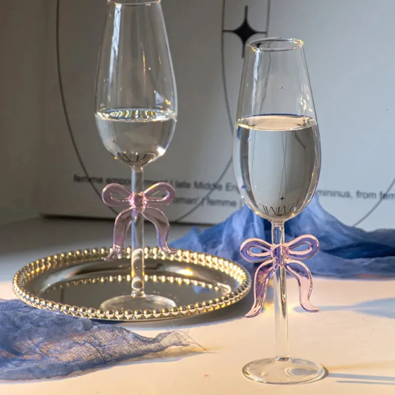 Elegant Pink Bowknot Pink Acrylic Goblets For Red Wine And Elegant Pink Bowknot Pink Acrylic Goblets For Red Wine And