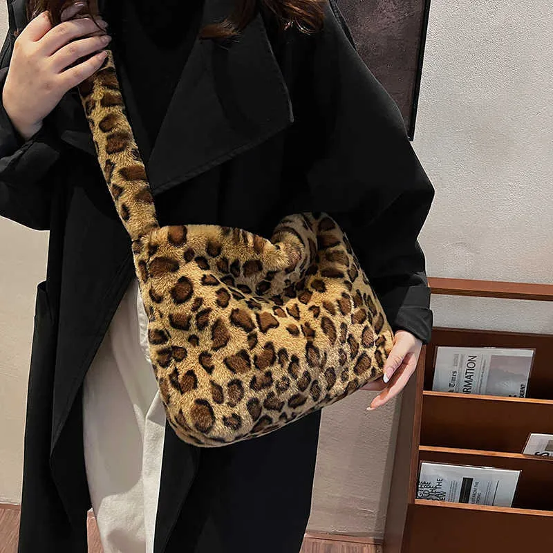 Sac Bandoulière Femme En Peluche Léopard - Grande Capacité, Doux Sous Le Bras - Style Décontracté Et Tendance
