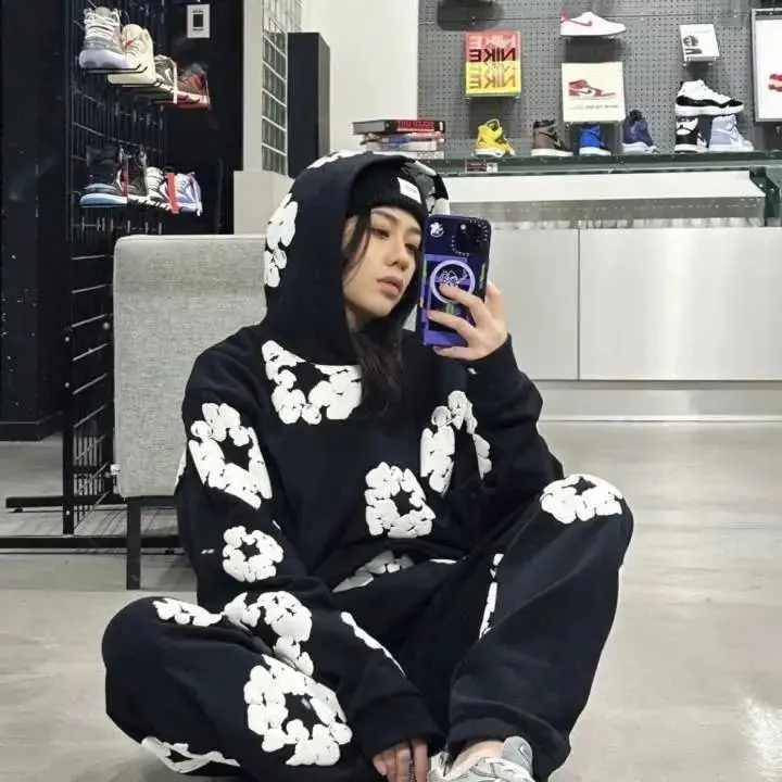 Mens Super Soft Vintage Flower Print Hoodie - Y2K Harajuku Streetwear Style from Dhgate Mens Hoodies & Sweatshirts - price 8.79