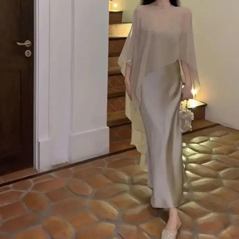 elegant poncho for dress SHEIN Privé Women Elegant Solid Color Minimalist Casual Poncho Sleeve –  WestLine Apparel main image 0