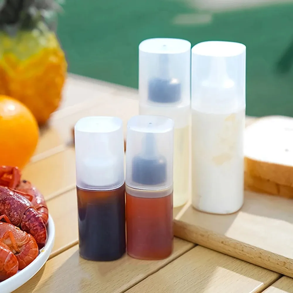Portable Mini Condiment Squeeze Bottles - Leakproof Oil & Sauce ...