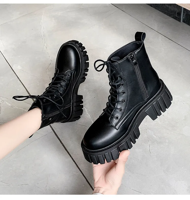 Women's Leather Lace-up Martin Boots Comfortable Winter Outdoor_voghion.com