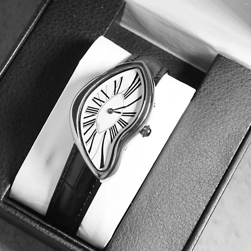 Melting Clock Wrist Watch: Mens Trendy Asymmetrical Quartz  display picture 3