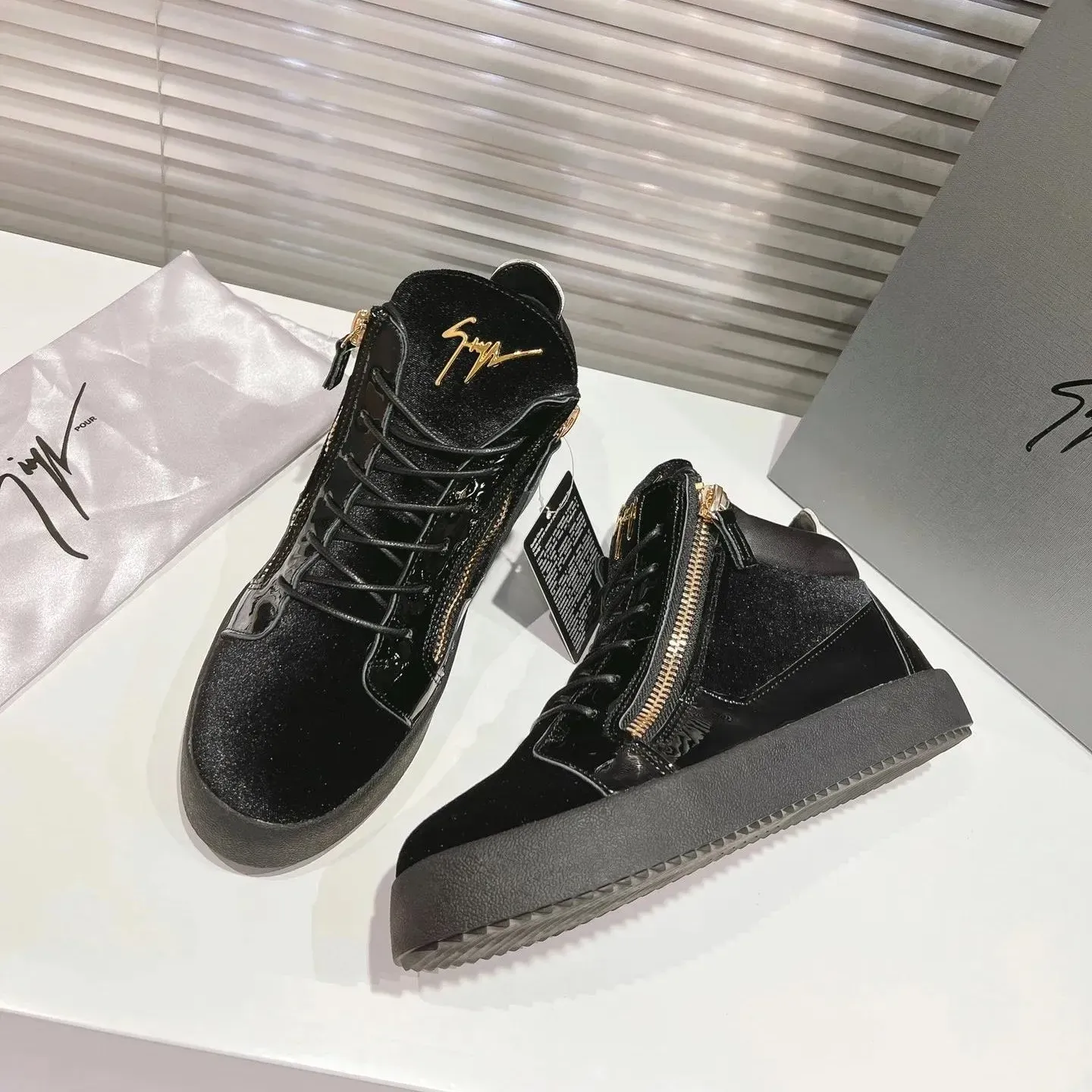 Giuseppe Zanotti High Top Slip-On Sneakers with Knot 