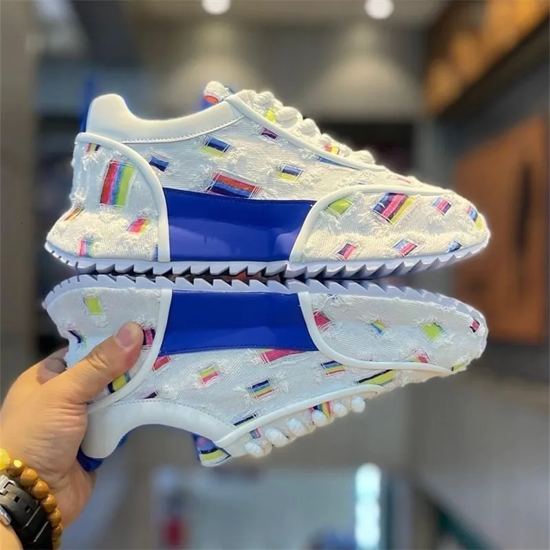 Herren-Sneaker mit Plateausohle für Frühling und Herbst – Trendige Mokassins mit farbenfrohen Streifen an der Sohle aus Canvas – Neu_voghion.com