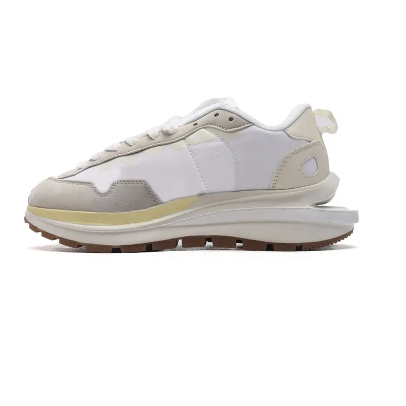 sacai vaporwaffle dhgate