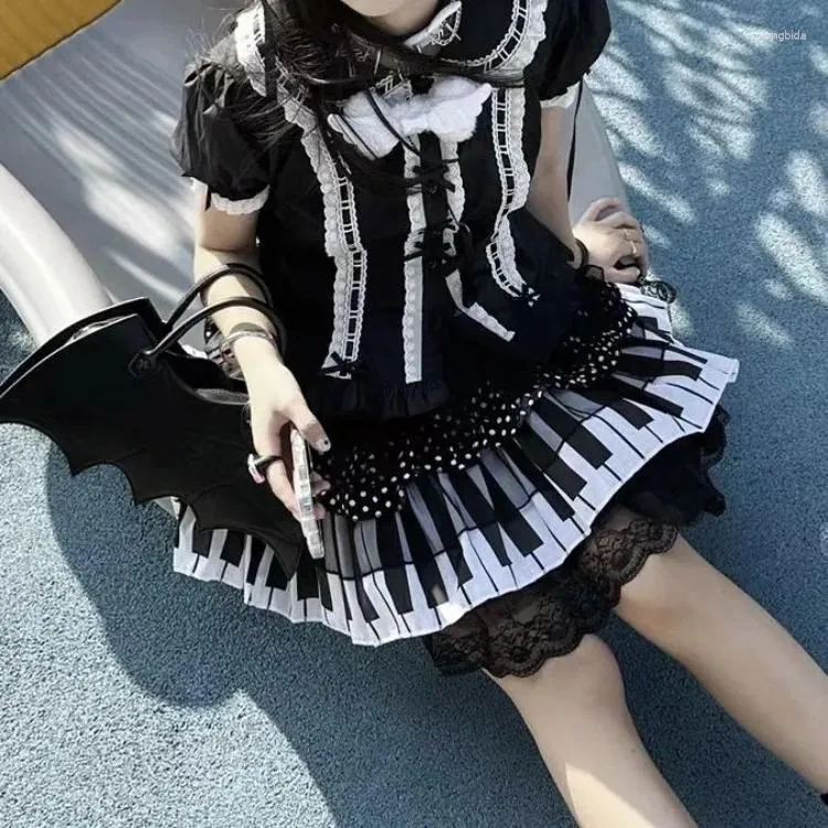 Women's Casual A Line Mid Calf Skirt Polyester Blend High Waist Up
