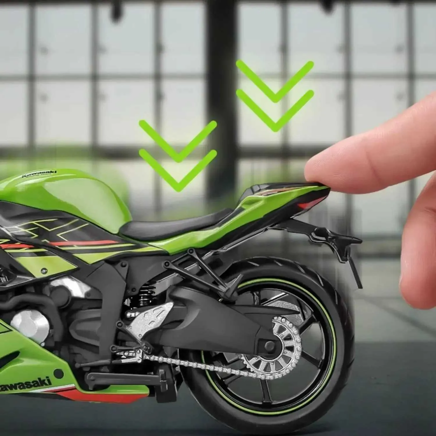 1/12 Scale Sports Motorcycle Model - Kasaki Ninja ZX-6R