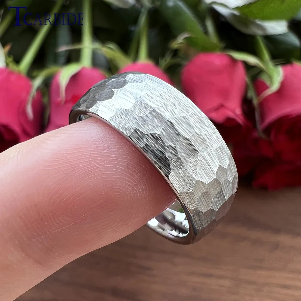Cupimatch 4/6/8mm Titanium Wedding Band Ring – Comfort Fit Matte Finish – Men & Women