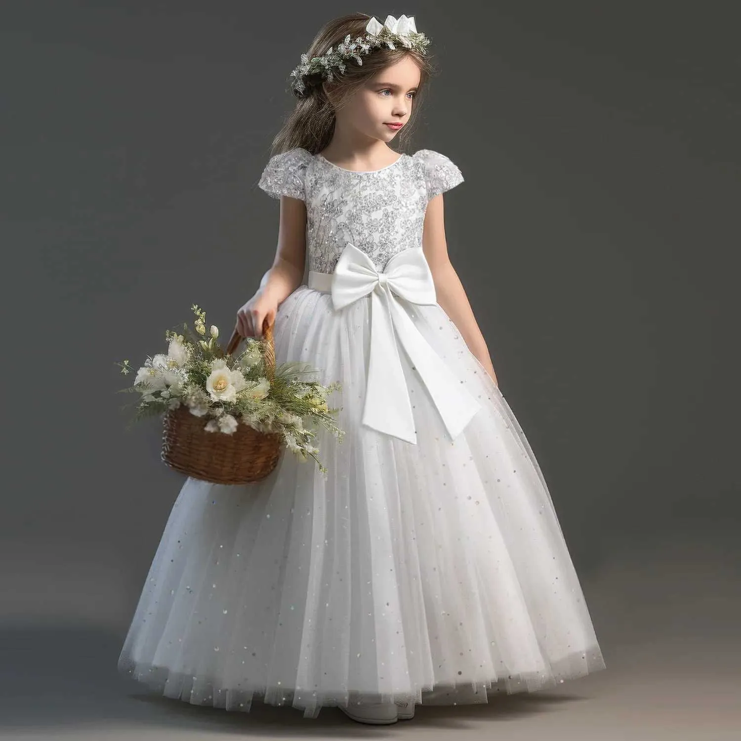 Sparkling Princess graduation dress for Teenage Girls... Sparkling Princess graduation dress for Teenage Girls...