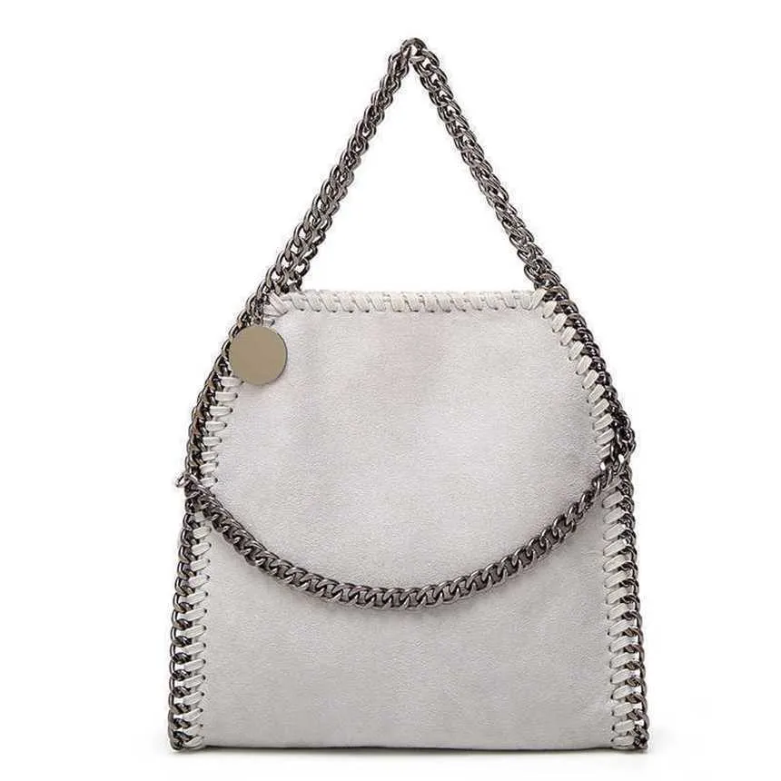 DHgate.com:Chic Chain Shoulder Bag: Medium Tote for Women