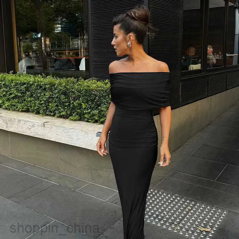 Basic Casual Dresses Women One Shoulder Pleated Slim Fit Split Bottom Dress  for Spring from Dhgate Basic & Casual Dresses - price 35.61