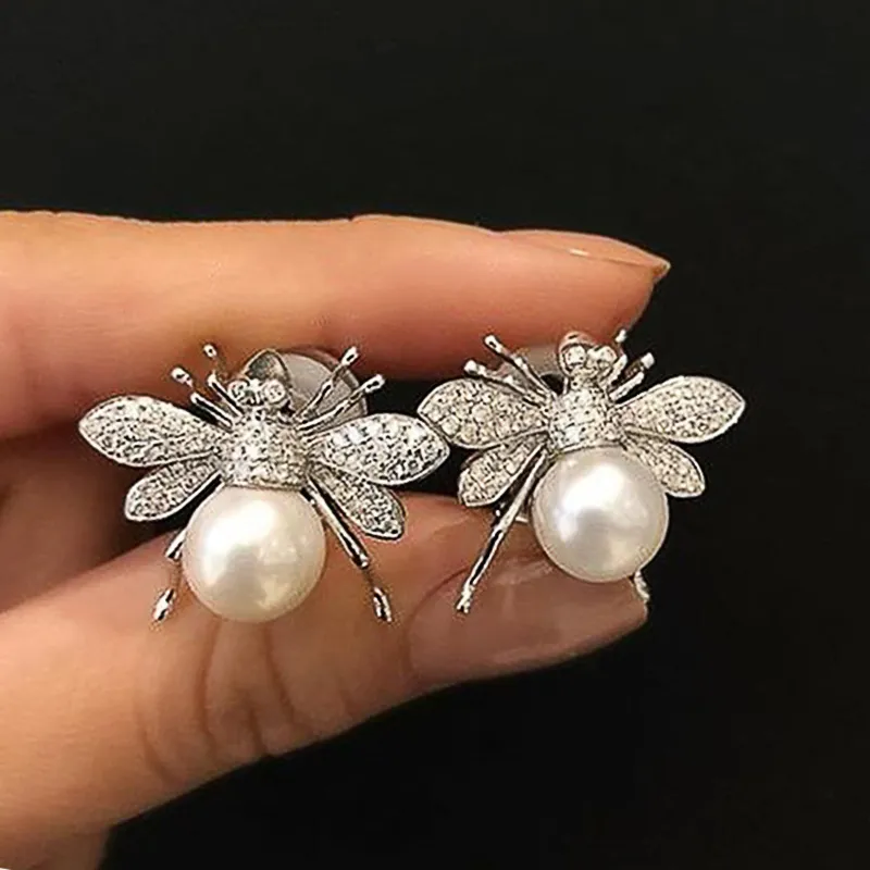 Vintage Insect Stud Earrings 925 Sterling Silver White Sapphire CZ Pave Honeybee Earrings 2024 Jewelry for Women