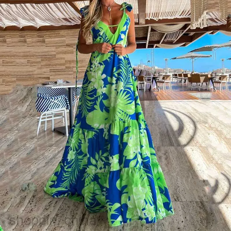 green emerald velvet dress Cali1850 Women's Xs~xl Lined Tiered Sleeveless Linen Flare Maxi Dress with Adjustable Spaghetti Strap main image 0