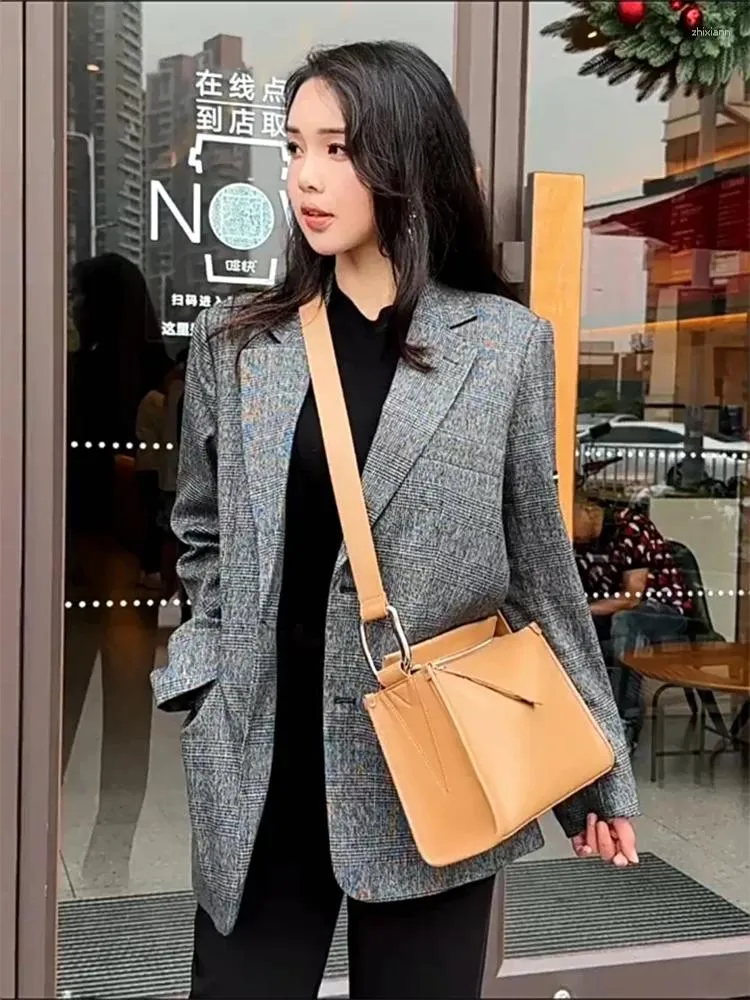 DHgate.com:2024Premium Leather Single-Strap Crossbody Bag DHgate.com:2024Premium Leather Single-Strap Crossbody Bag