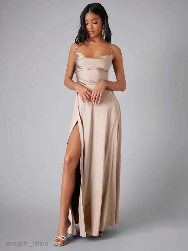 green emerald velvet dress Elegant Slim Fit bodycon Dress Elegant Slim Fit bodycon Dress Elegant – The  Boss Lady Boutique main image 0