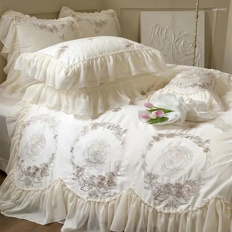 Bedding Empire Egyptian Cotton Pillow Shams - 600 Thread Count, 20x54 Inches, 2-Piece Set, Ivory - View #11