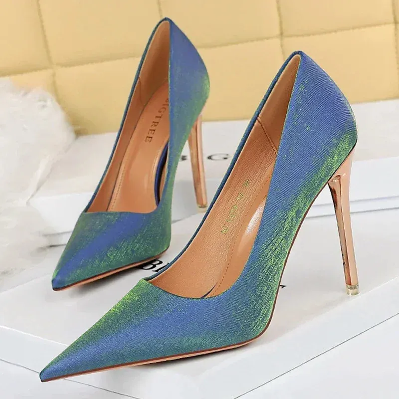 Women Silk Satin Pumps Wedding Bridal Stiletto Wedge Heels 10.5 cm High  Open Toe from Dhgate Dress Shoes - price 55.46