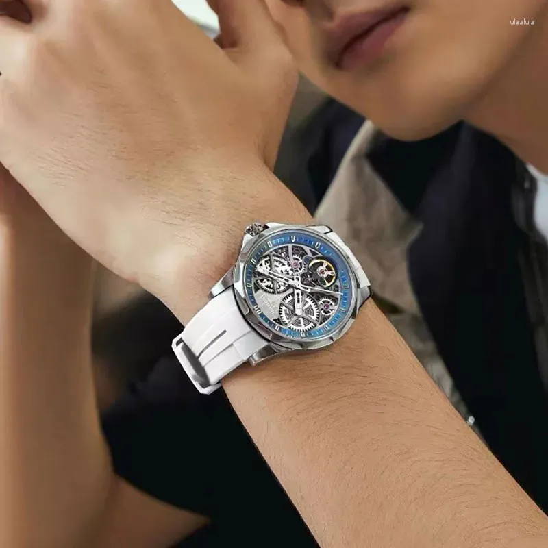 Men s Sport Automatic Wristwatch Silicone Strap Waterproof Fashionable 2024