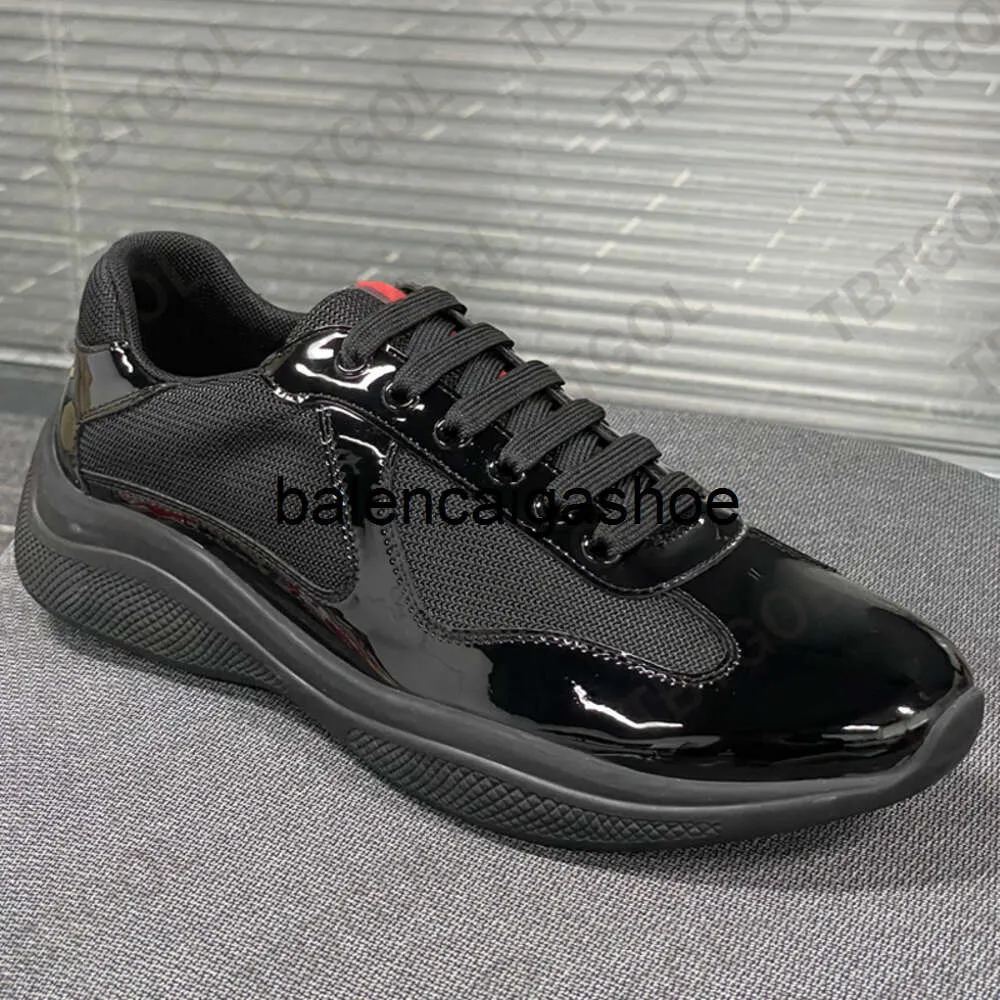 靴 PRADA SPORT Leather Mesh Sneakers PRADA SPORT Leather Mesh Sneakers