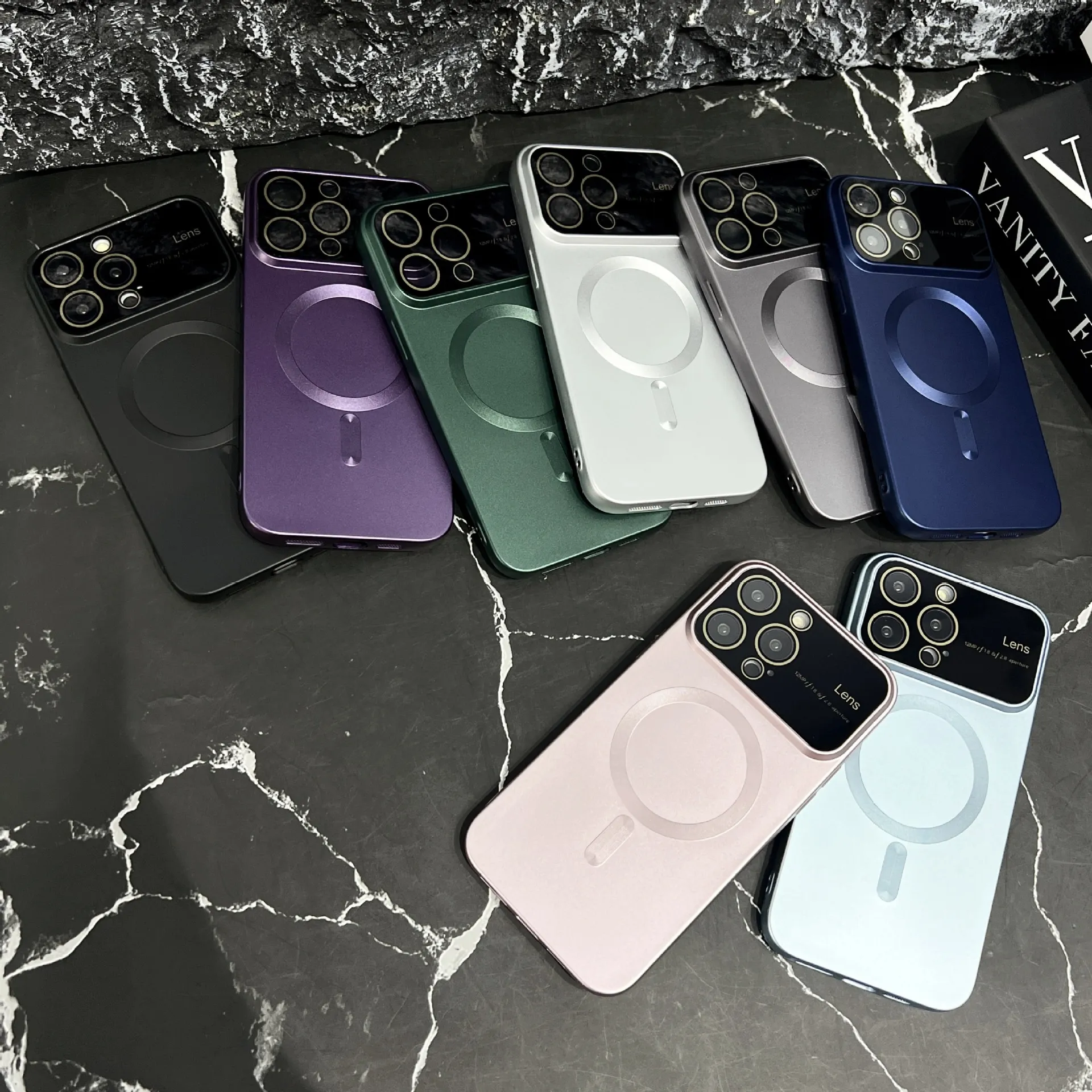 Custodia Magnetica Per IPhone 15 Pro Con Protezione Fotocamera – Effetto Metallico Opaco (6,1") - 3