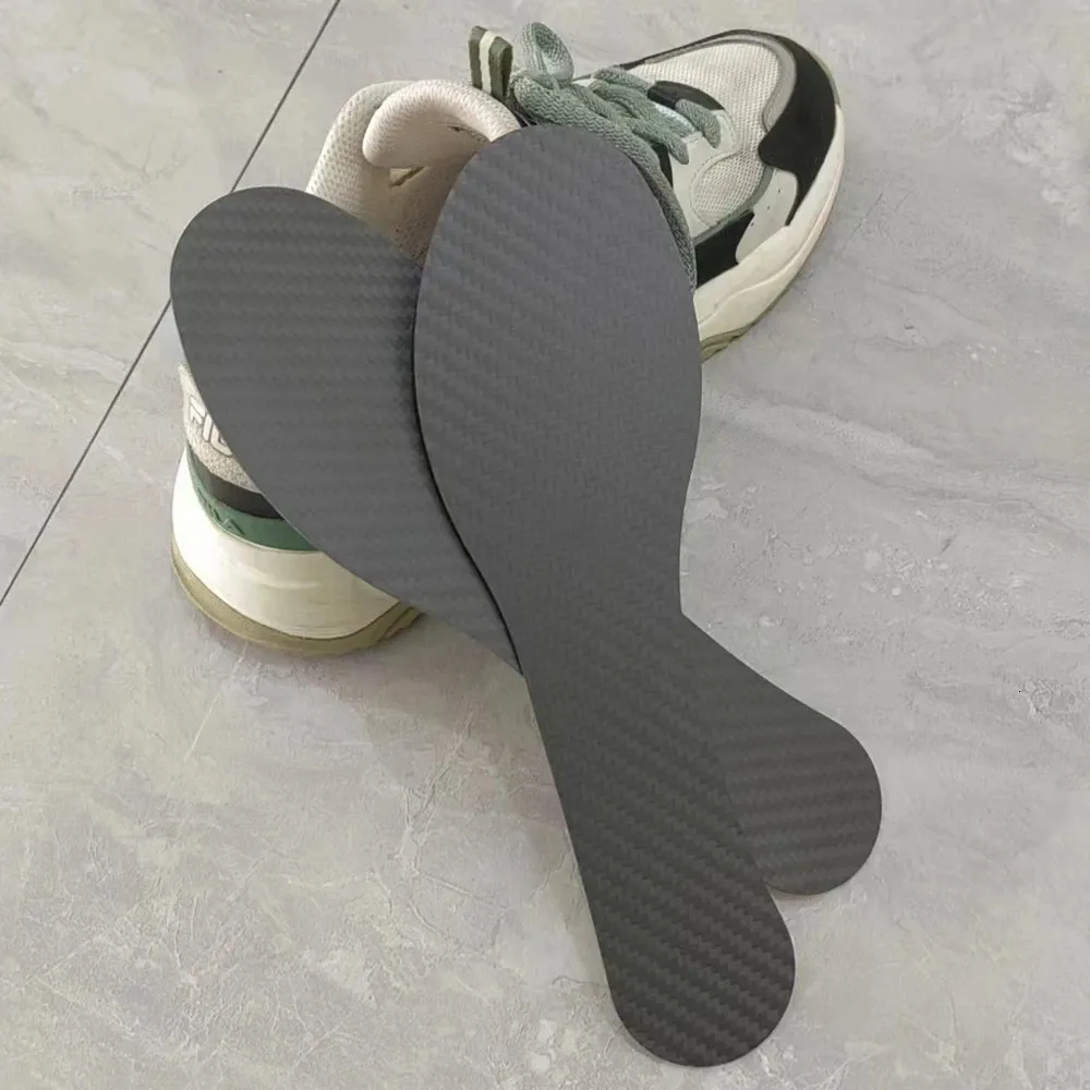 100% Carbon Fiber Insoles for Sports Shoes