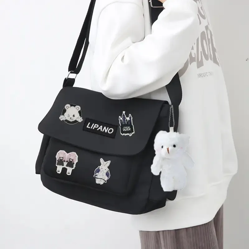 DHgate.com:Korean Style Nylon Canvas Crossbody Bag with