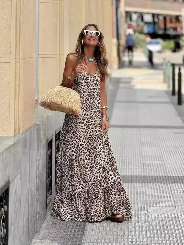 white christmas dresses The Spotted On The Scene main image 0