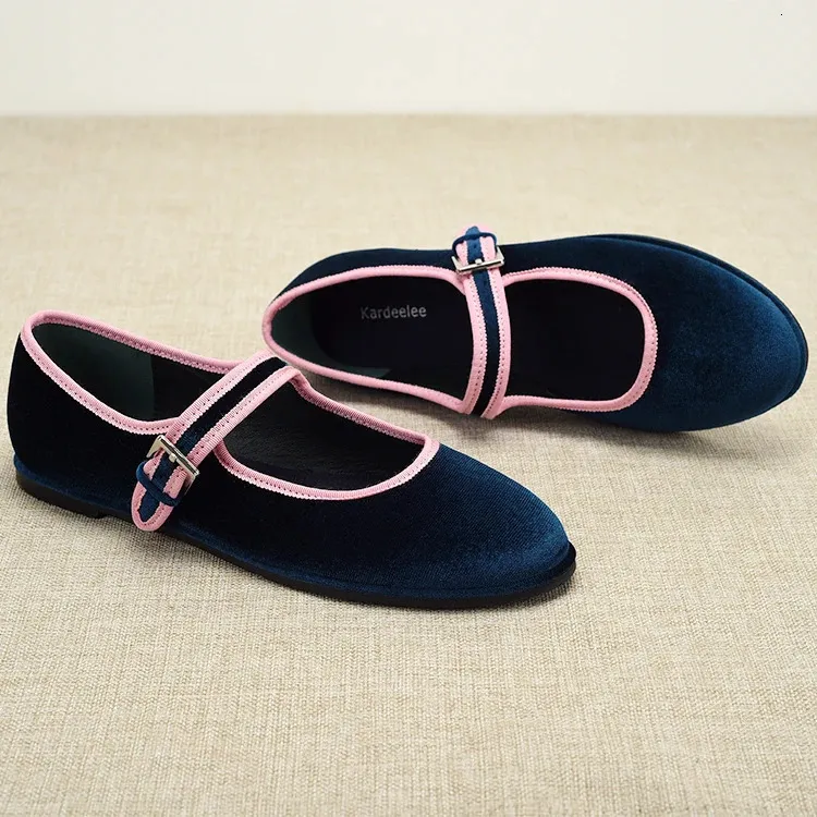 Chaussures plates à bout rond de style espagnol pour femmes Veet Mary Jane Fashion pour femmes Vert Bleu Marron 240705_voghion.com