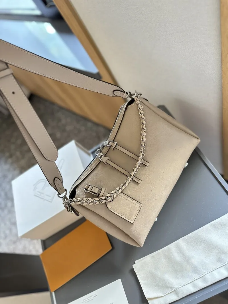 Designer bags Bella tote women Fashion Shopping Satchels Shoulder Bag handbags leather hollow out crossbody messenger torycrossbody tasjes purse