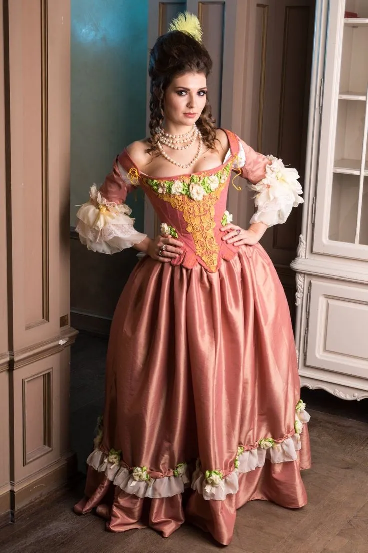 Vintage Classic Ball Gown Prom Dress with Half Sleeve and Floral Applique  Sweep Train from Dhgate Prom Dresses - price 164.32