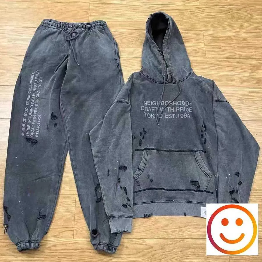 DHgate.com:NEIGHBORHOOD T240701 Gray Tracksuit Set with Hole