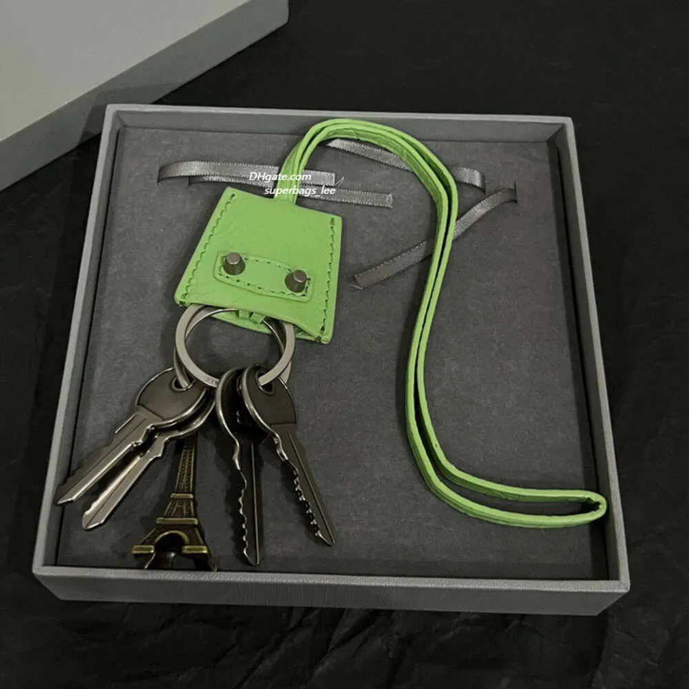 Designer Leather Keychain Set: Luxury Accessories for Men