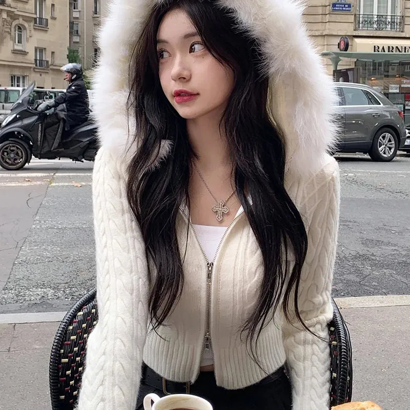 【NACHE】24FW HOODIE CROP FUR JACKET (2COLORS) 19aefe63-4a2d-467b-bc06-
