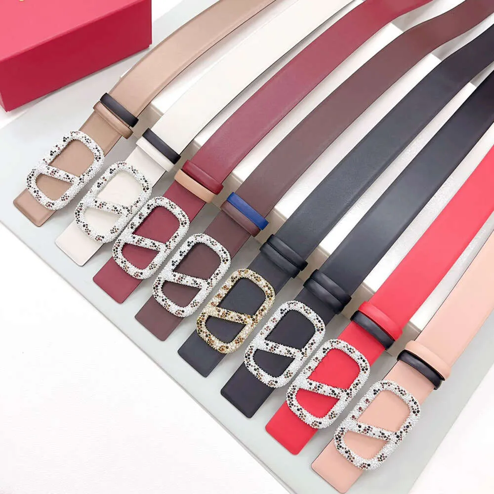 Save Big on Bulk Fashion Waist Belts Luxury Designer Belts Women Classic  Genuine Leather Belt Men Ladies Fashion Dress Jeans Pants Belt V Decorative 