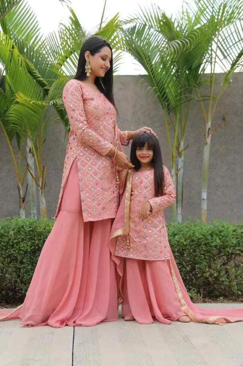 family party dress PatPat Family Matching Green Velvet Surplice Neck Ruffle-sleeve Dresses and Plaid Shirts Sets