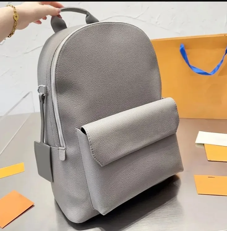 Grey Satchel Bag Leather Backpack Beige, Stylish Grey  display picture 2