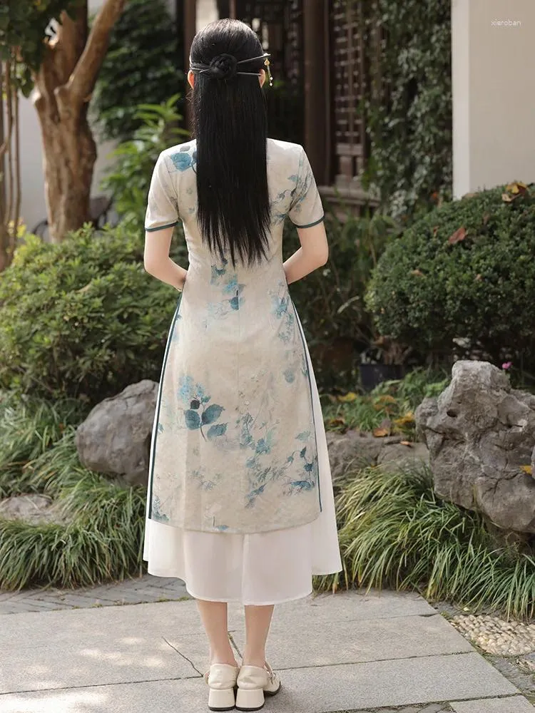 a line qipao dress Embroidered Midi A-Line Qipao / Cheongsam Wedding Dress